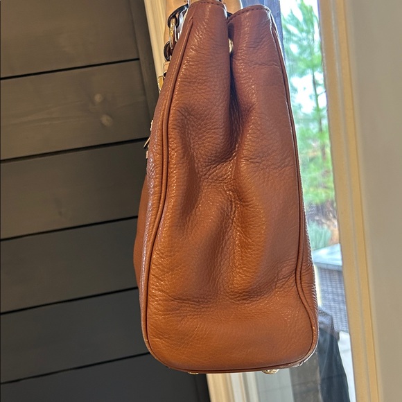 Michael Kors Tan and Cream Purse/Tote Early 2000s Vintage - Picture 5 of 12